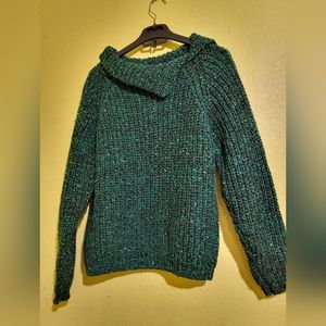 Green Vintage gap wool sweater small